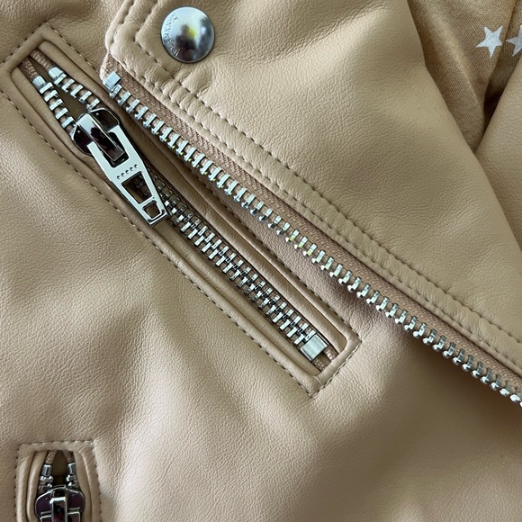 BlankNYC Jacket. Very nice lining. Kind of a rust color. - Picture 7 of 10